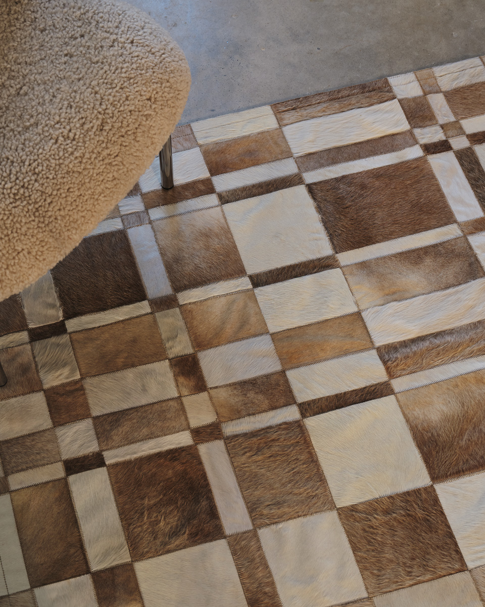 Visiona Hide Rug Caramel