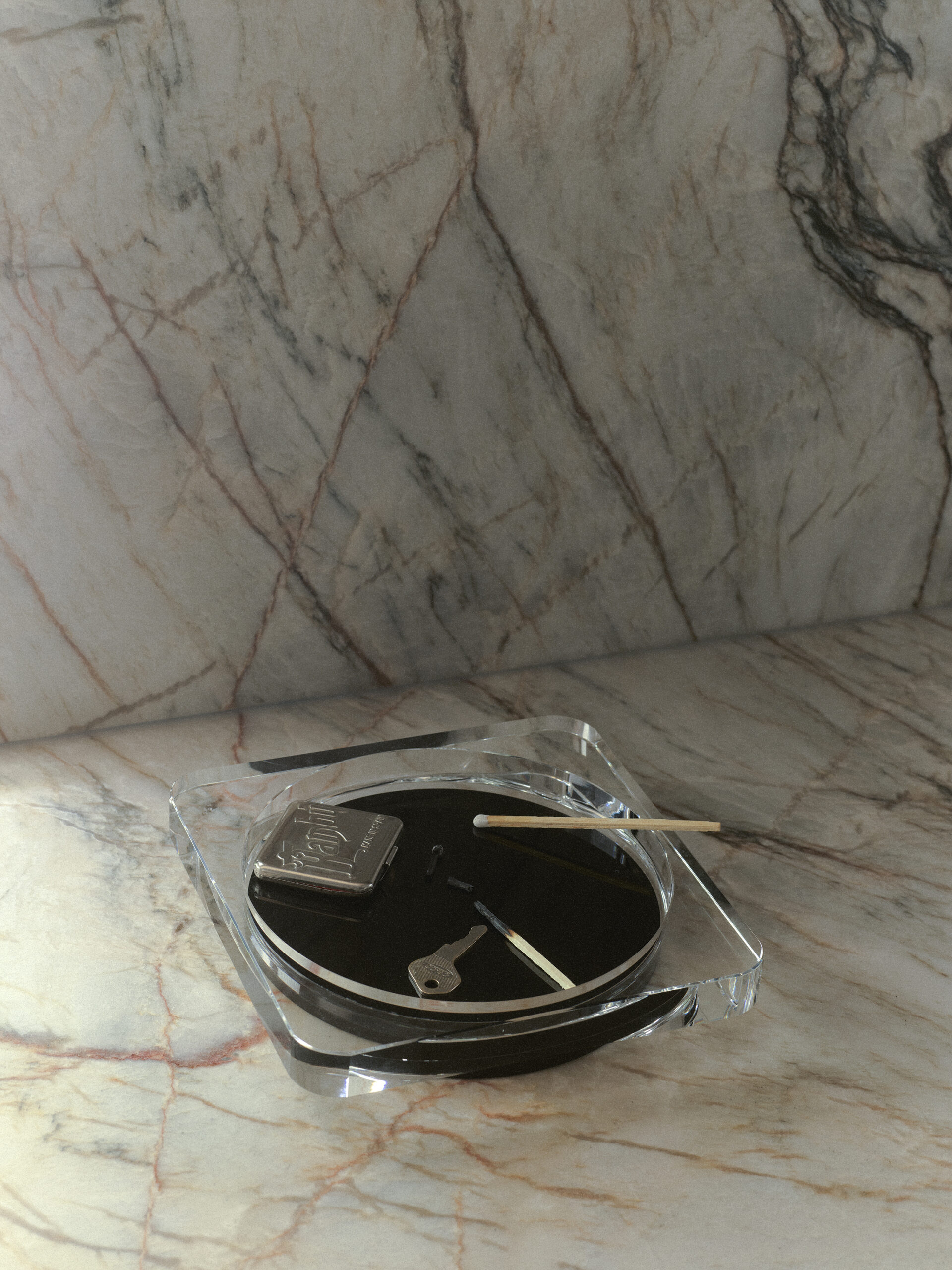 Alto Crystal Bowl Clear & Black Onyx